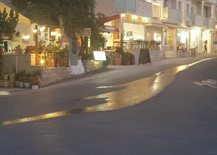 River Side Hotel